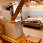 Hotel Zur Buendte 3*
