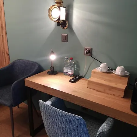Otel Zur Buendte Jenins