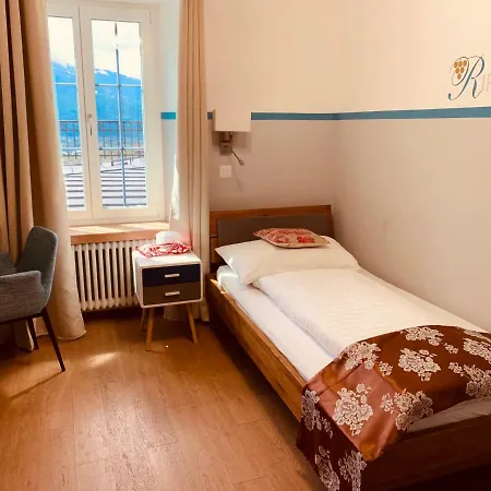 Zur Buendte Otel Jenins