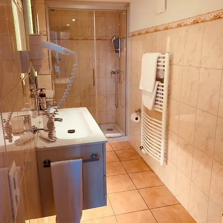 Zur Buendte Hotel