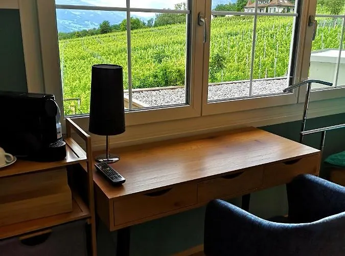 Hotell Zur Buendte 3*
